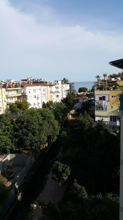 Midi̇ Family Sui̇Tes Apart Otel